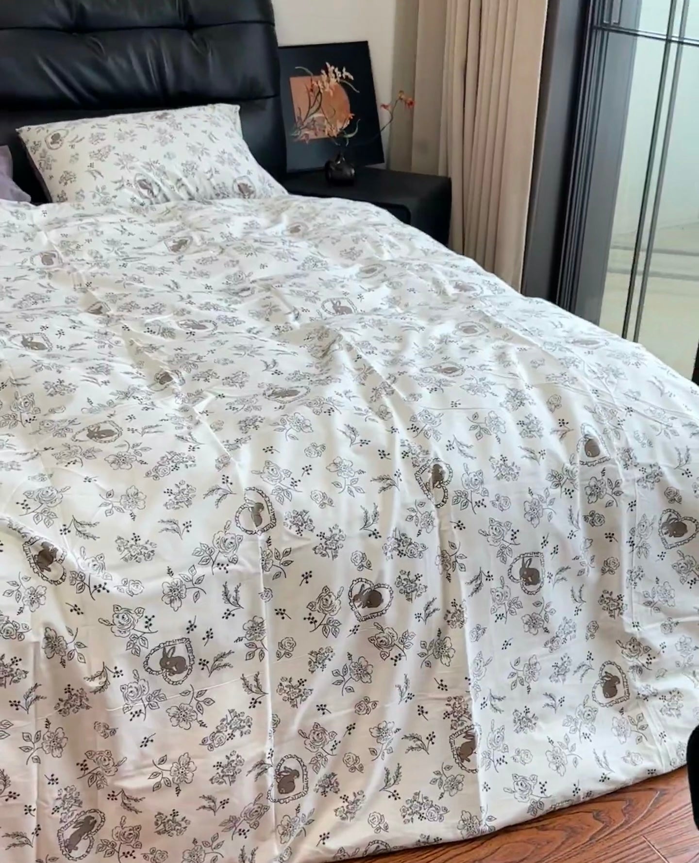 Cotton Bedding Set - Rabbit - Duvet Cover + Fitted Sheet Set